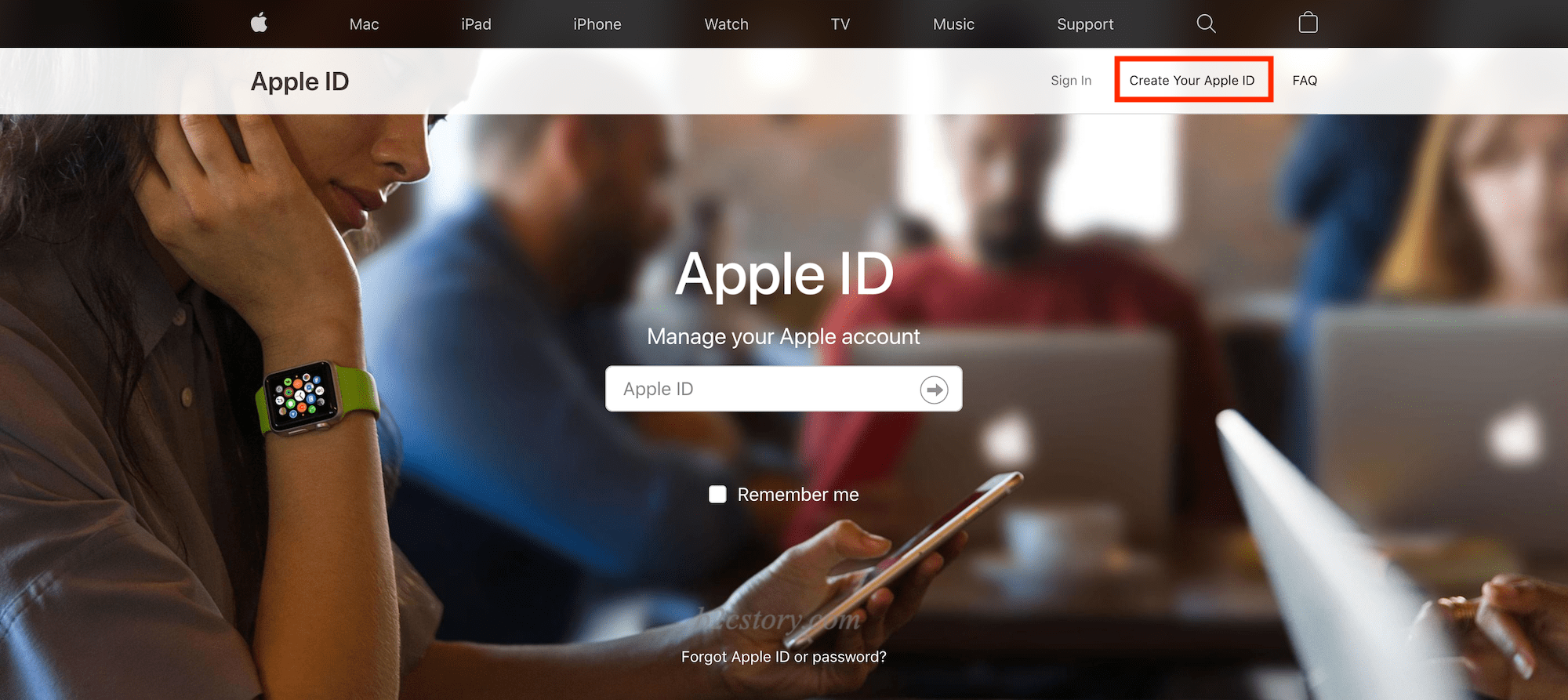 点击右上角的 Create Your Apple ID